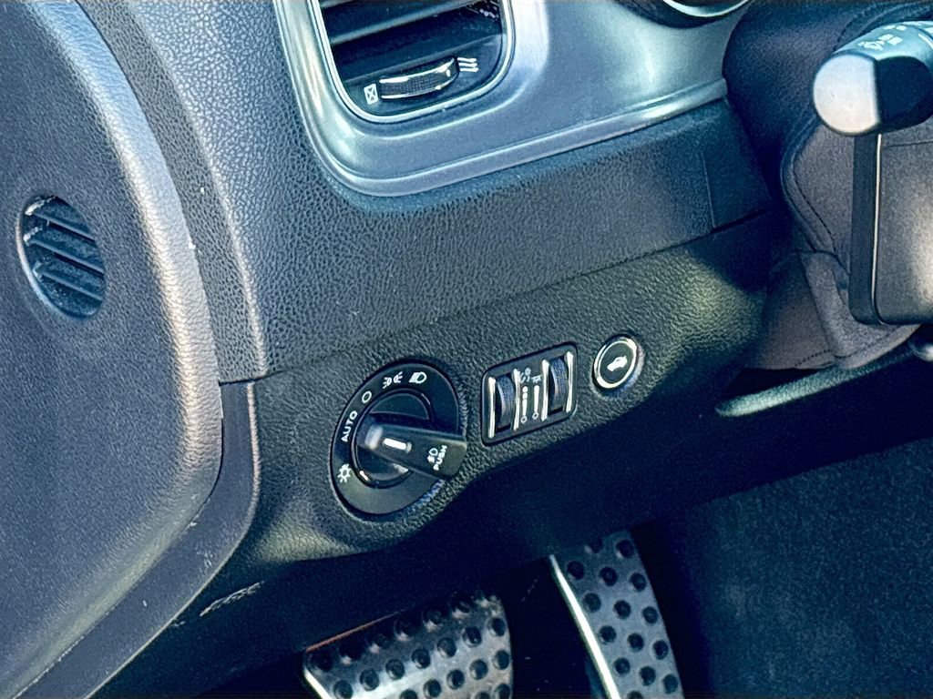Used 2023 Dodge Charger Scat Pack image 10