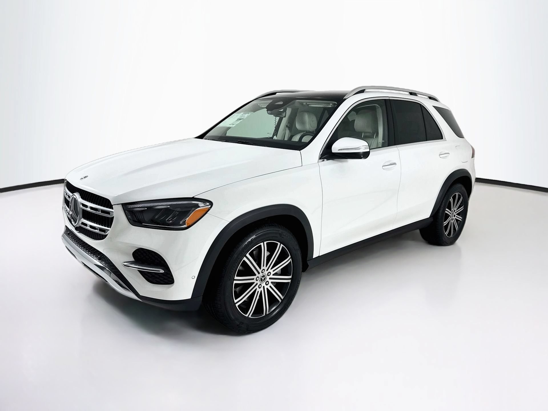 New 2026 Mercedes-Benz GLE 450e 4MATIC image 3