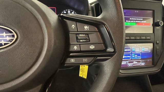 Used 2024 Subaru Crosstrek 2.0i AWD/4WD image 18