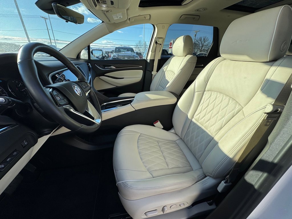 Used 2023 Buick Enclave Avenir w/ Avenir Technology Package image 8
