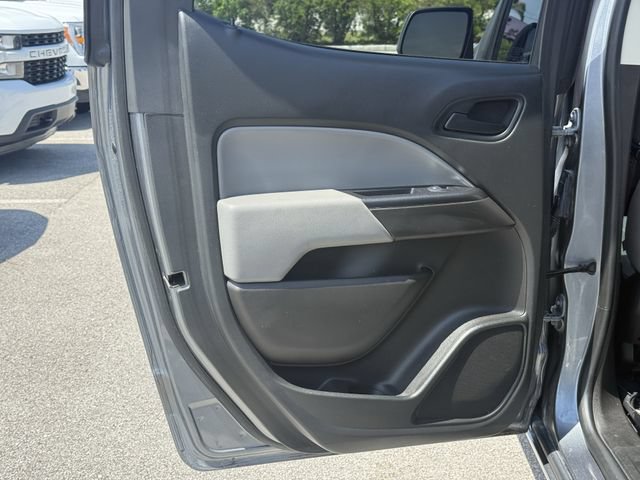 Used 2021 Chevrolet Colorado W/T w/ WT Convenience Package RWD image 32
