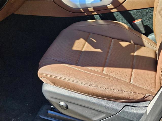 New 2026 Mercedes-Benz GLS 450 4MATIC image 4