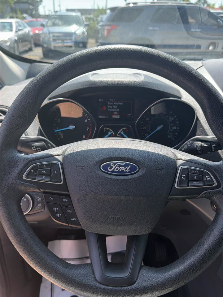 Used 2019 Ford Escape SE AWD/4WD image 18