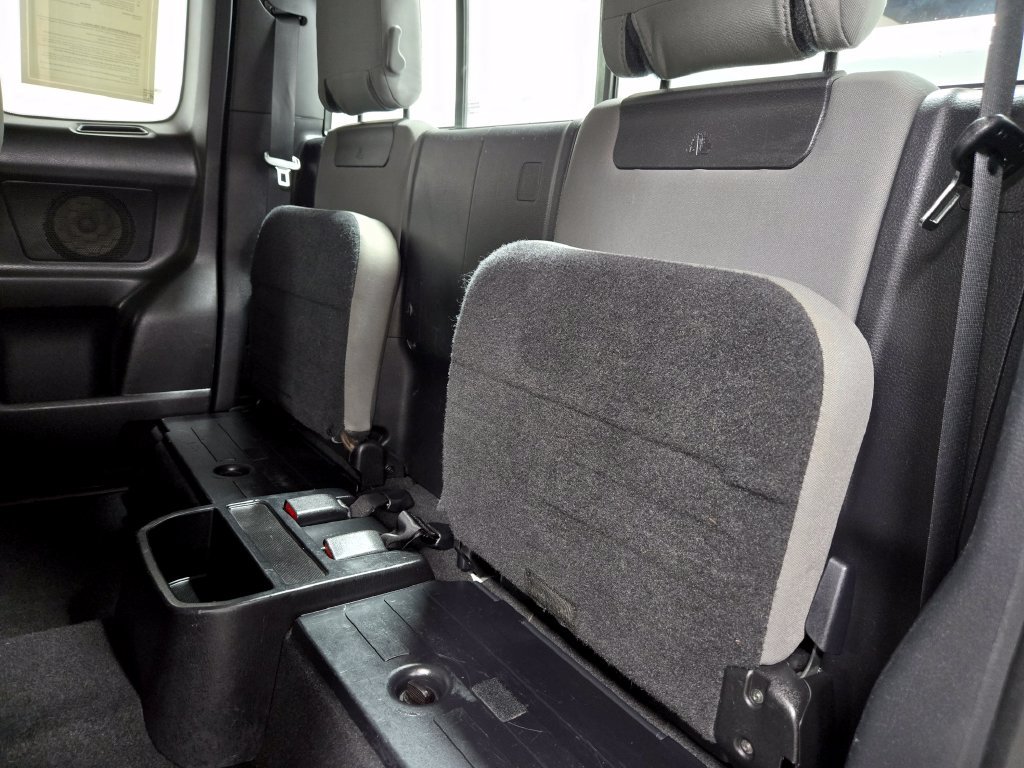Used 2017 Toyota Tacoma SR RWD image 30