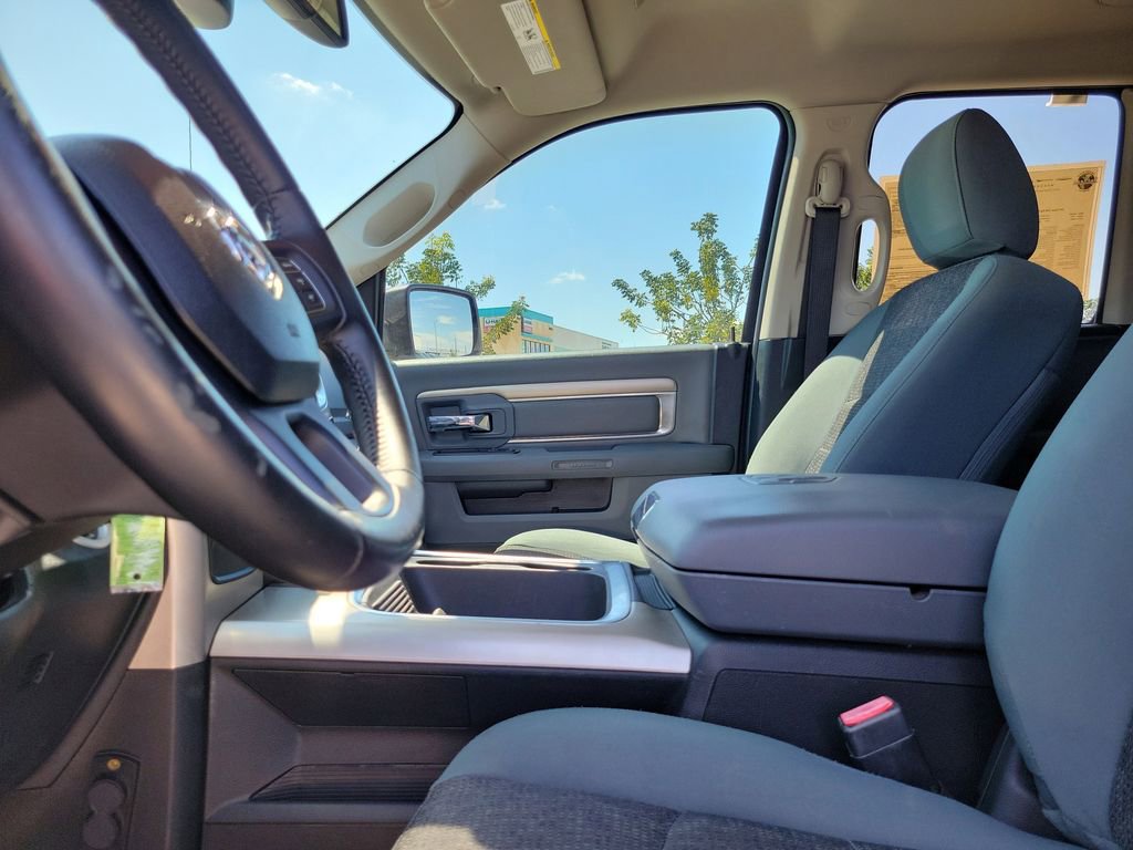 Used 2017 RAM 1500 Big Horn RWD image 22