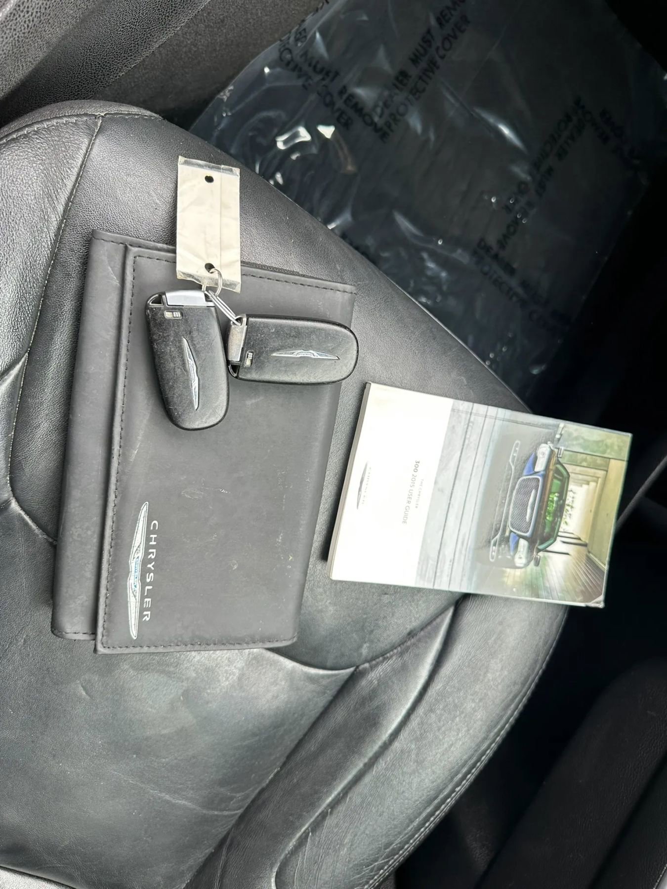 Used 2015 Chrysler 300 Limited image 25