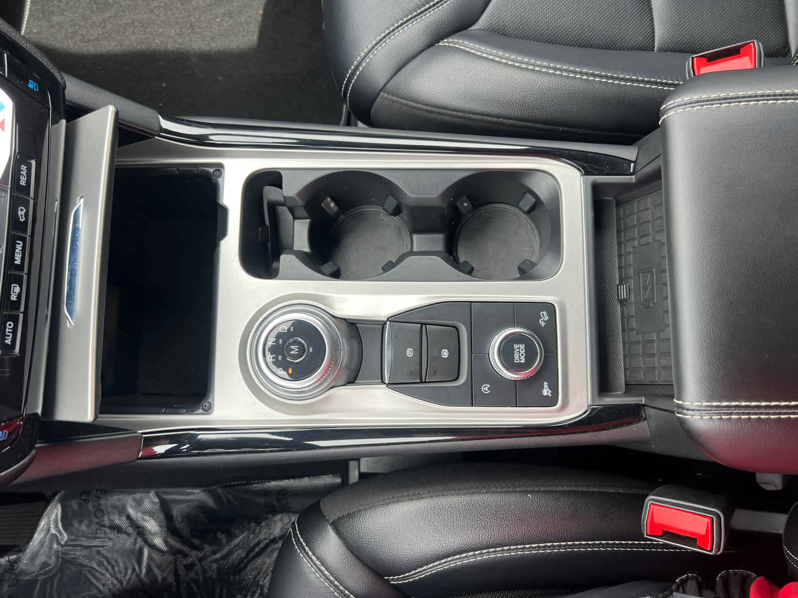 Used 2023 Ford Explorer ST w/ Equipment Group 401A AWD/4WD image 24