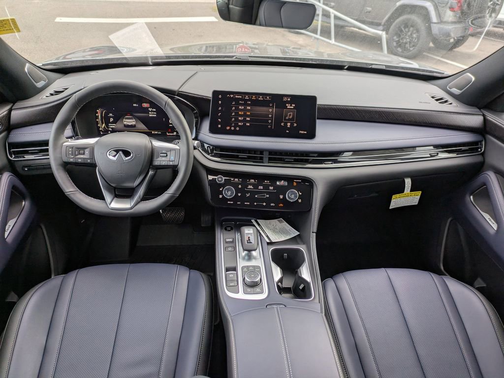 New 2026 INFINITI QX60 Sport w/ Dark Cargo Package image 17