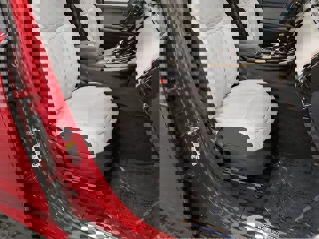 Used 2023 Land Rover Range Rover Sport SE Dynamic image 29