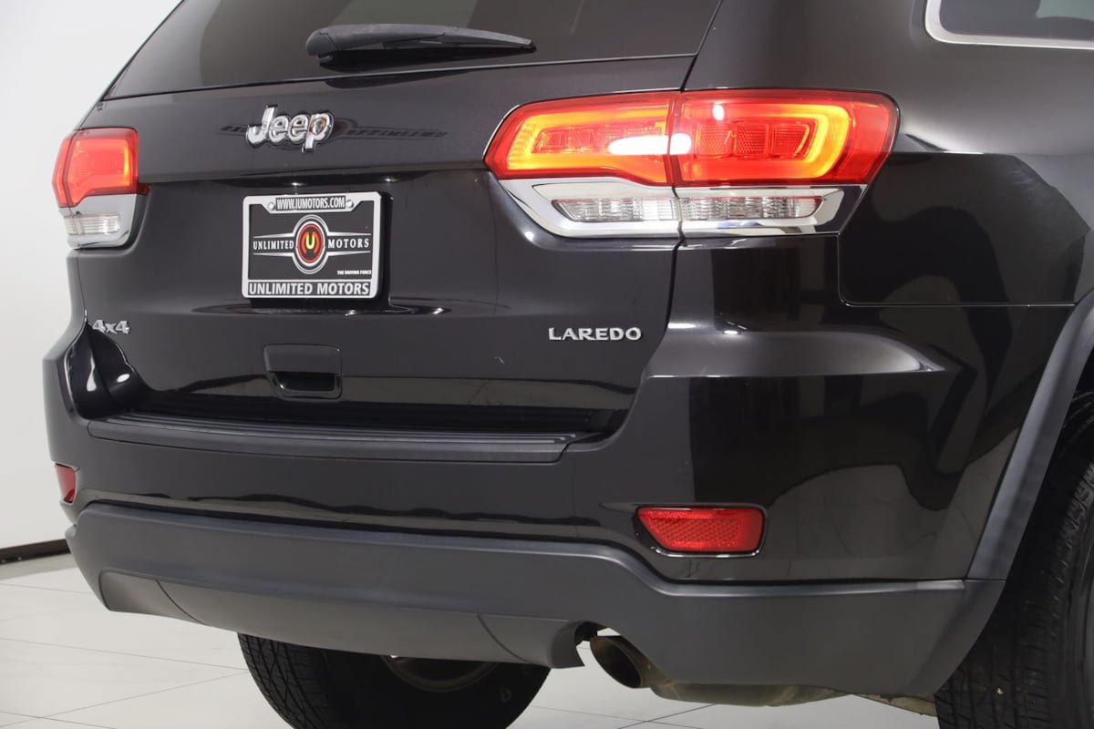 Used 2014 Jeep Grand Cherokee Laredo w/ Quick Order Package 23E AWD/4WD image 35
