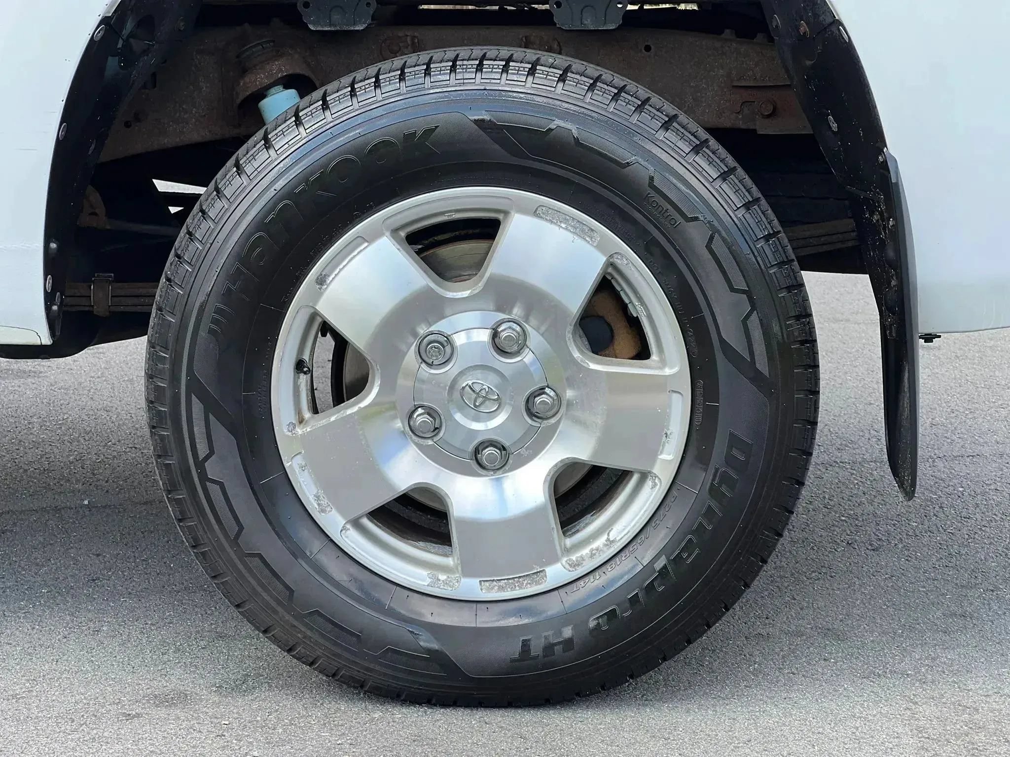 Used 2008 Toyota Tundra SR5 w/ TRD Off-Road Pkg AWD/4WD image 37