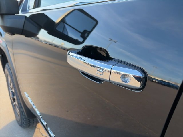 Used 2024 GMC Sierra 2500 Denali Ultimate image 56