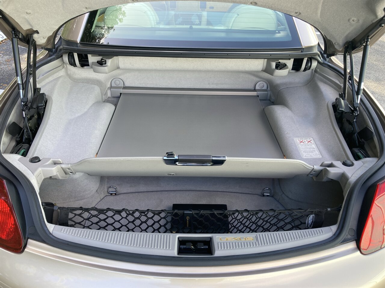 Used 2004 Lexus SC 430 Convertible image 33