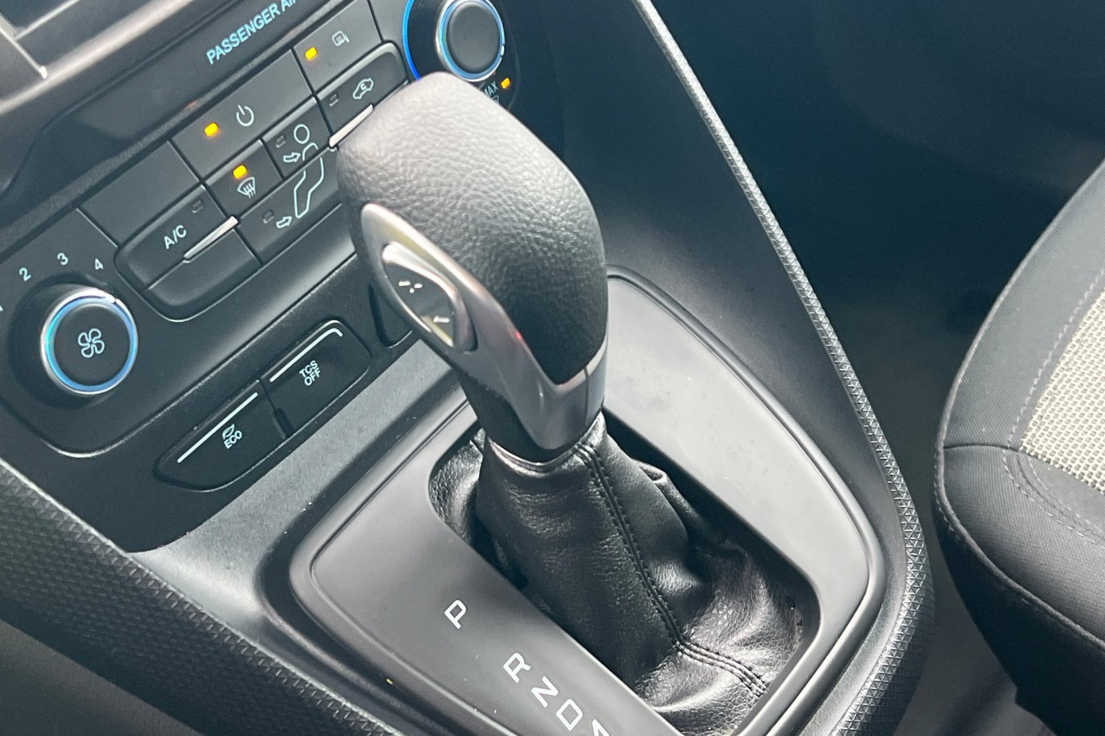 Used 2023 Ford Transit Connect XL w/ Trailer Tow Package image 22