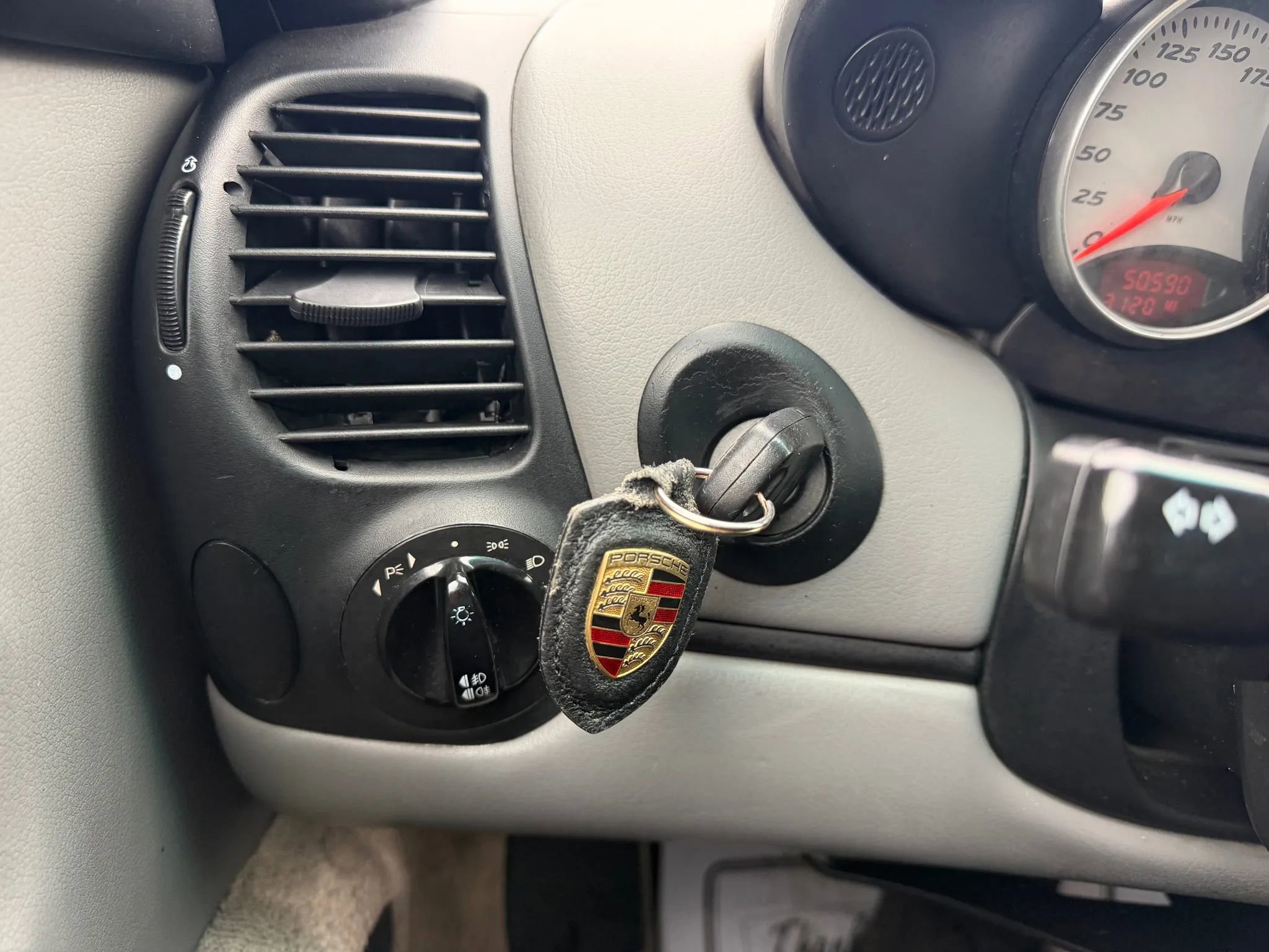 Used 2000 Porsche Boxster S image 33