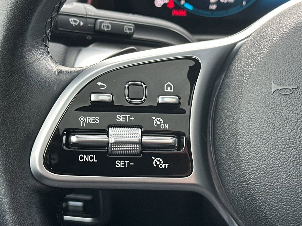 Certified 2022 Mercedes-Benz GLB 250 4MATIC image 22