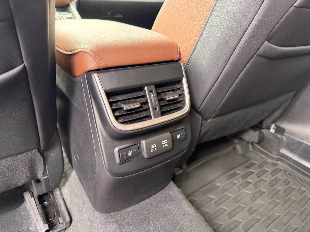 Used 2022 Subaru Outback Touring w/ Tech Package 2 AWD/4WD image 19