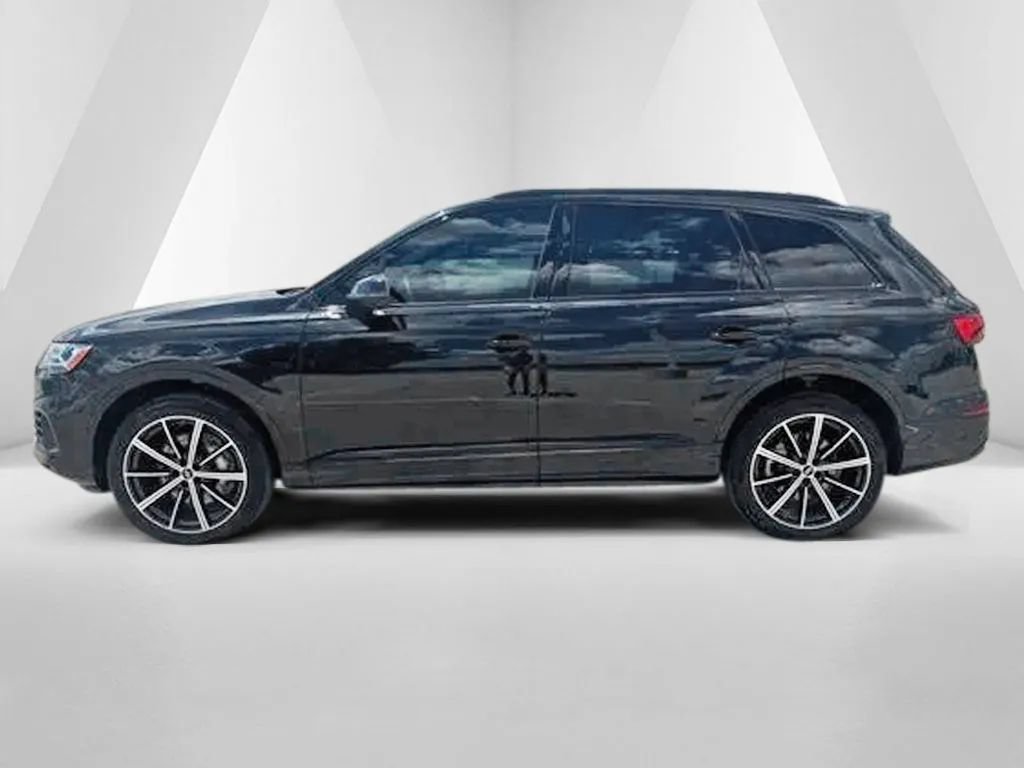 Used 2023 Audi Q7 3.0T Premium Plus AWD/4WD image 4