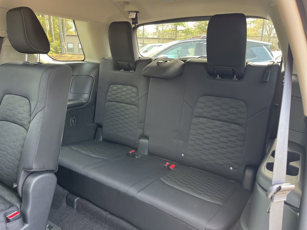 New 2026 Nissan Pathfinder SV w/ SV Premium Package AWD/4WD image 20