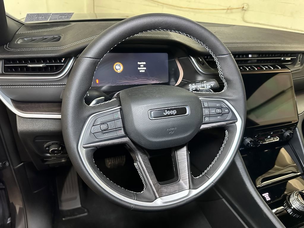 New 2025 Jeep Grand Cherokee Limited w/ MOPAR Finishing Package image 20