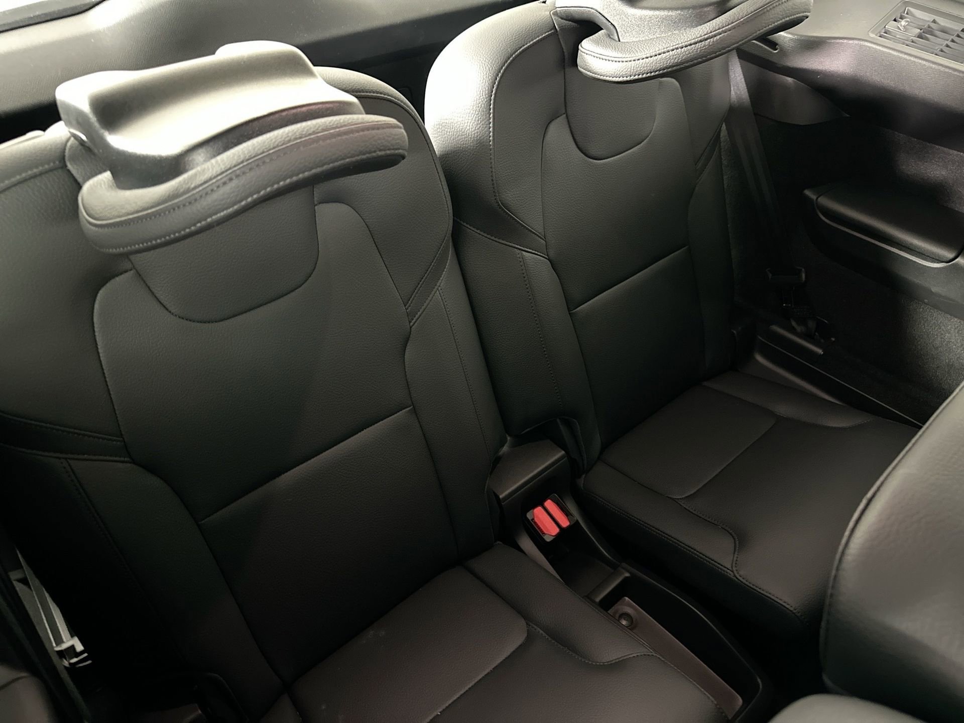 Certified 2023 Volvo XC90 B6 Plus w/ Protection Package Premier image 28