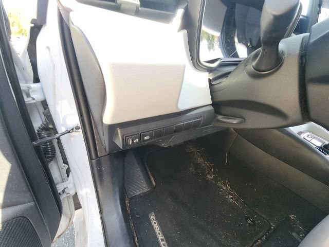 Used 2023 Toyota Corolla SE FWD image 22
