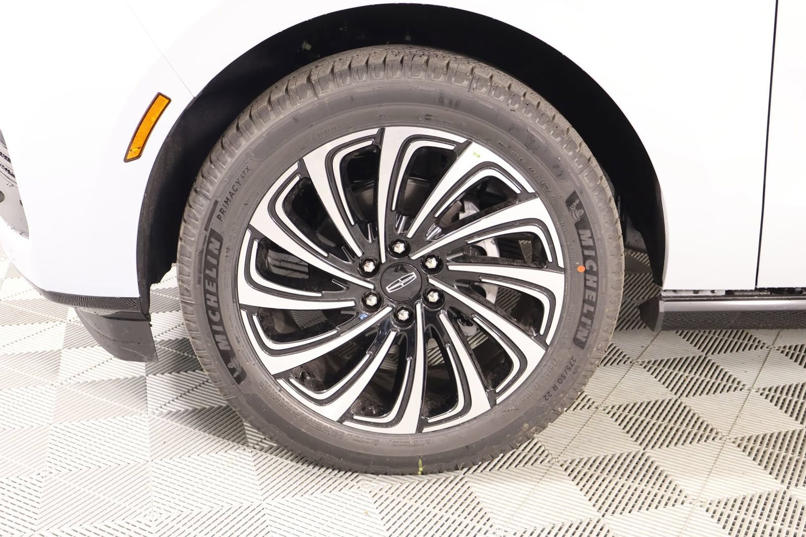 New 2026 Lincoln Navigator Black Label AWD/4WD image 19
