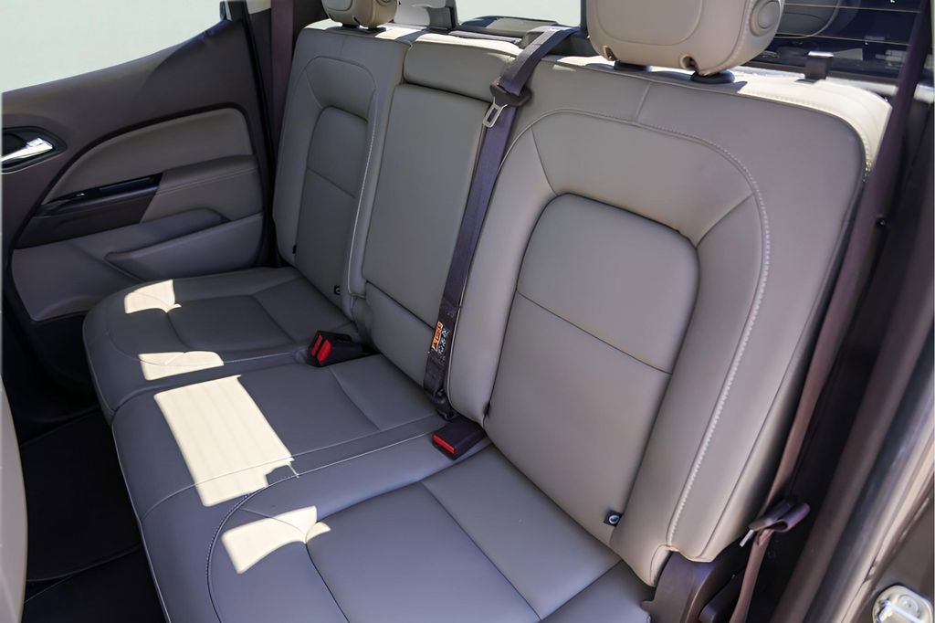 Used 2020 GMC Canyon SLT w/ Trailering Package image 27