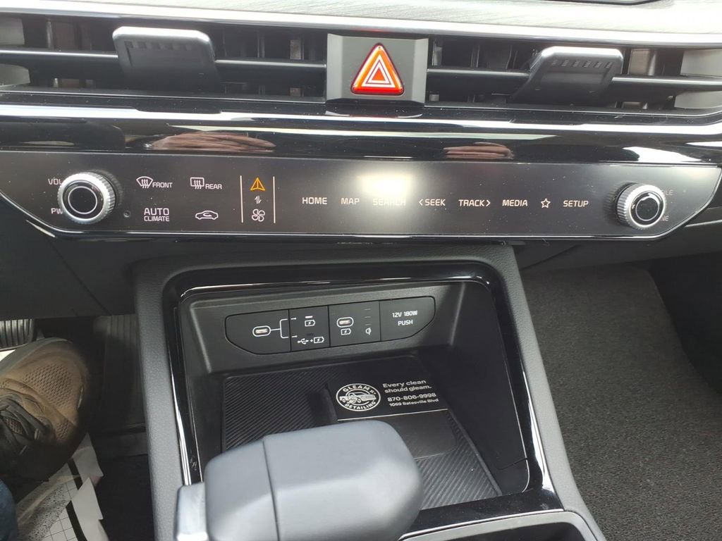 Used 2025 Kia K5 EX image 15