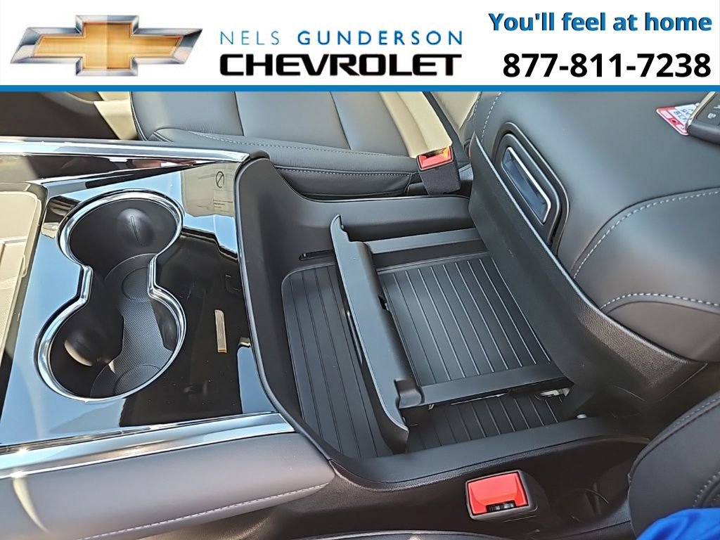 New 2025 Chevrolet Suburban LT w/ Advanced Technology Package image 41