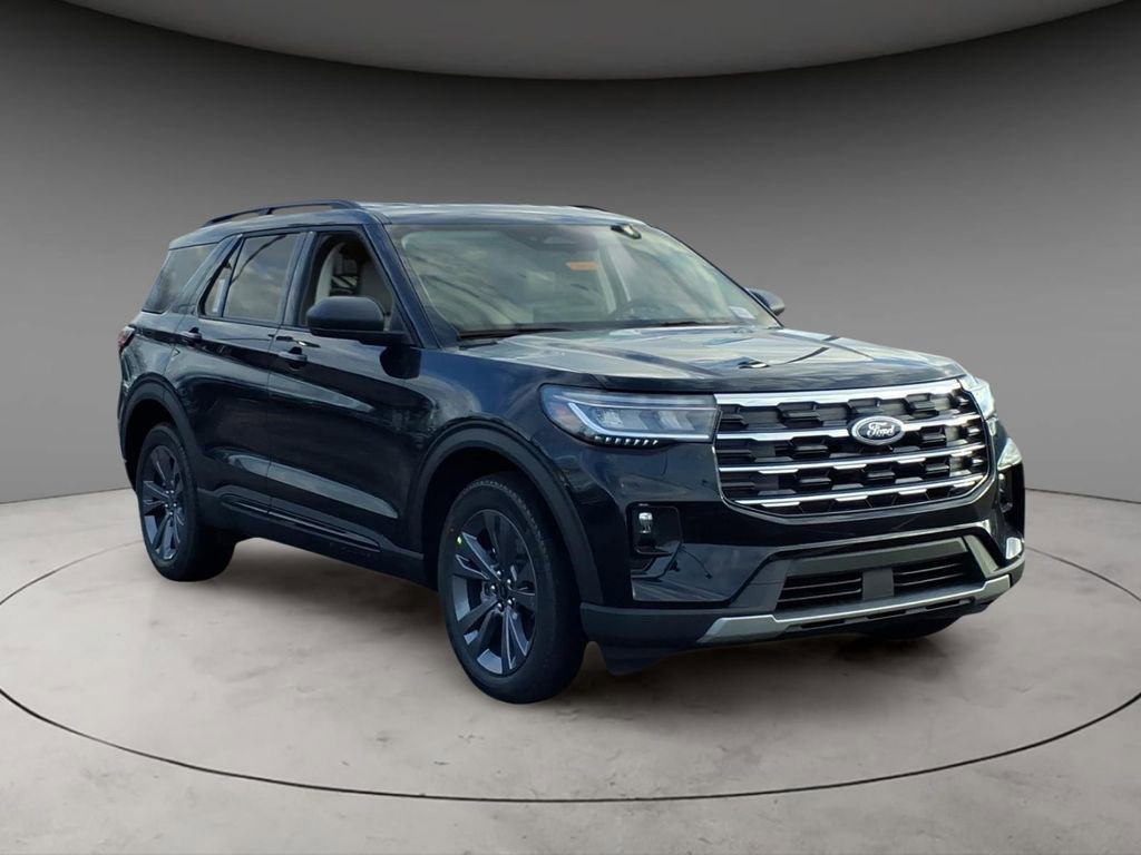 New 2026 Ford Explorer Active image 13