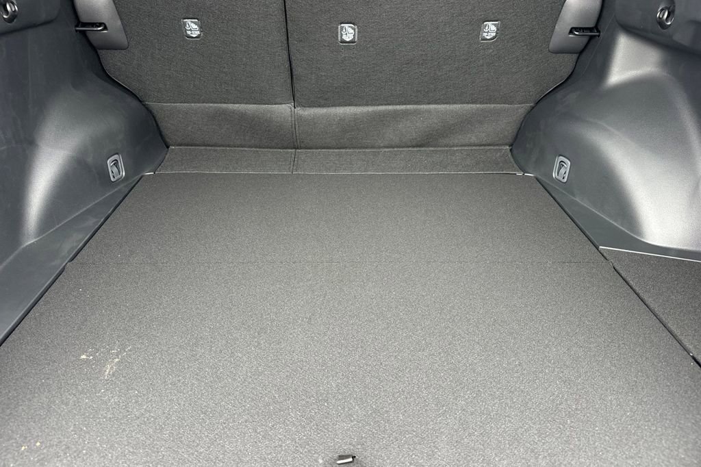 New 2026 Subaru Uncharted Premium image 17