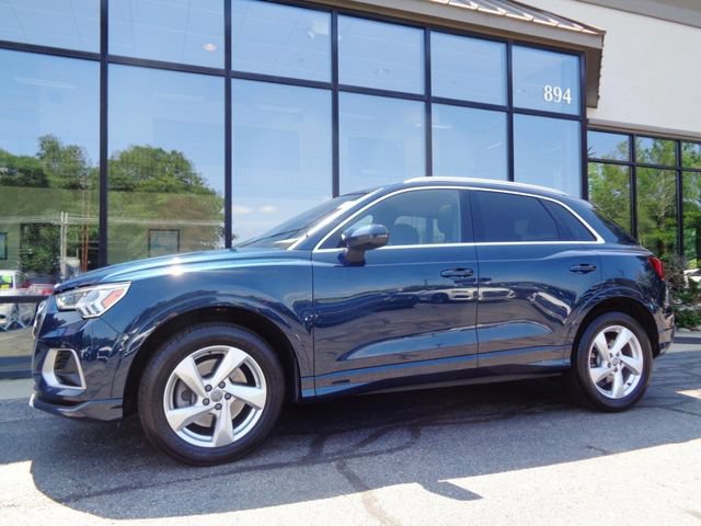 Used 2020 Audi Q3 2.0T Premium Plus w/ Premium Plus Package AWD/4WD image 1