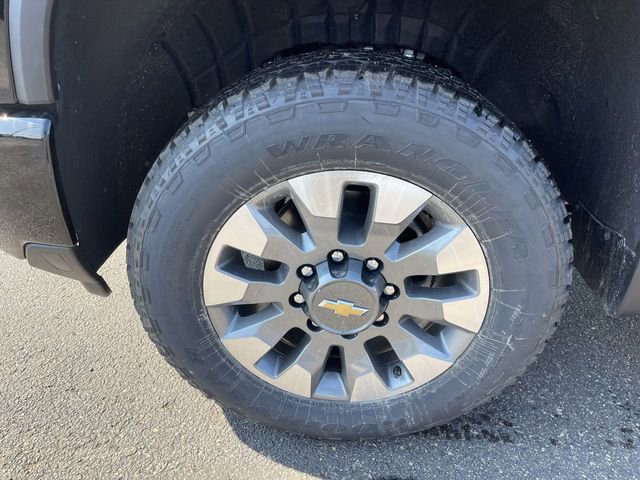 New 2026 Chevrolet Silverado 2500 Custom w/ Custom Value Package image 10
