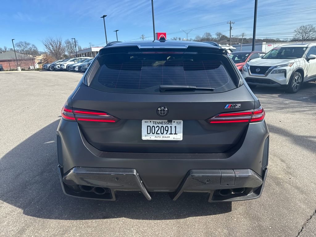 Used 2025 BMW M5 Touring image 5