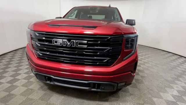 Used 2024 GMC Sierra 1500 Elevation w/ X31 Off-Road Package AWD/4WD image 12