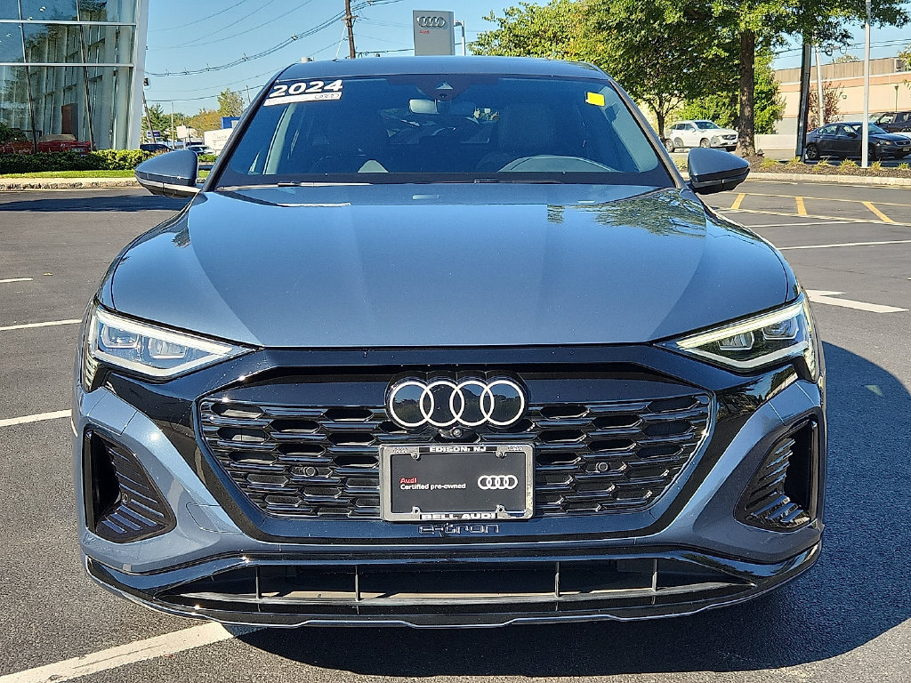 Certified 2024 Audi Q8 e-tron Premium Plus AWD/4WD image 8
