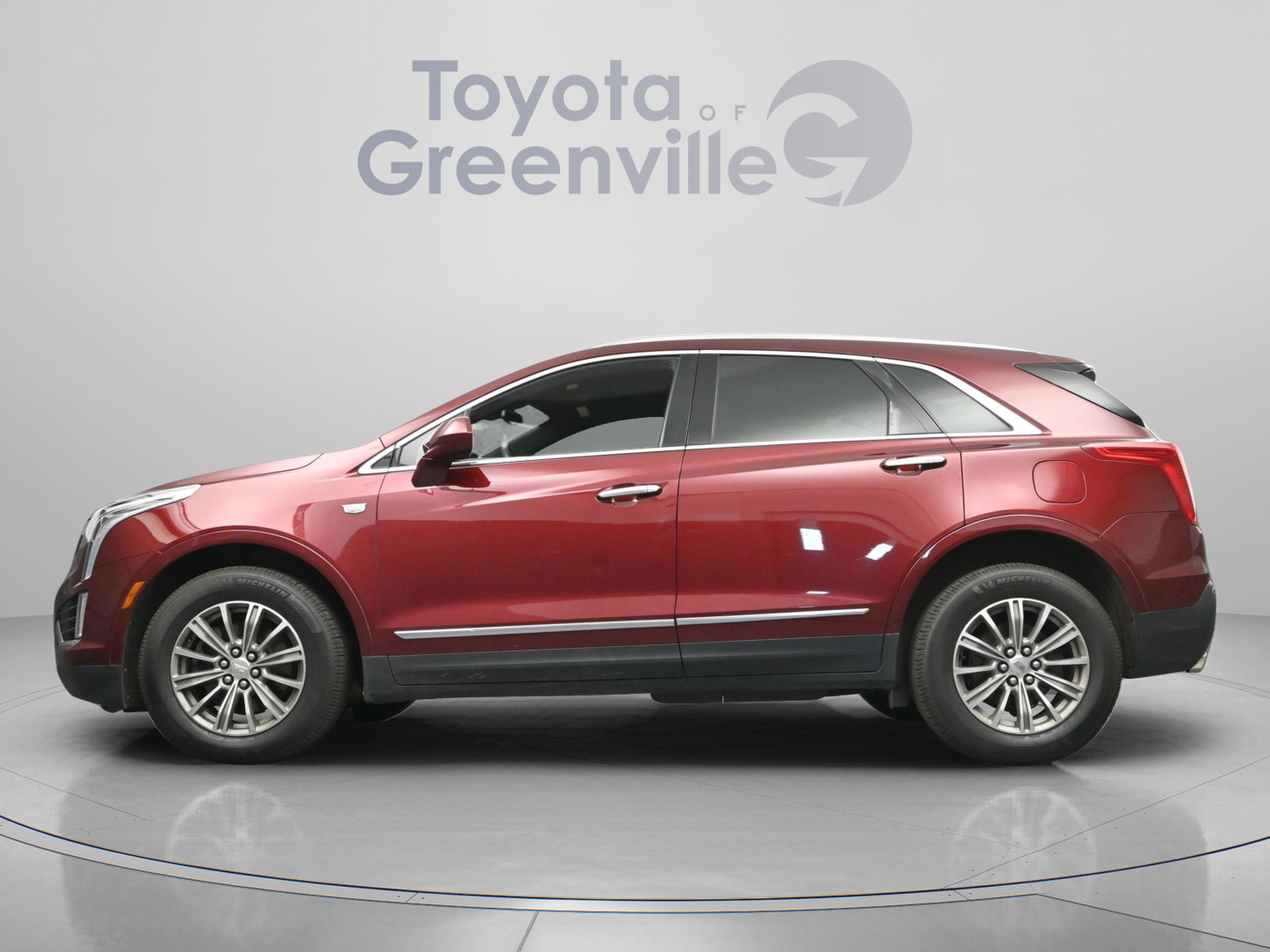 Used 2018 Cadillac XT5 Luxury w/ Driver Awareness Package FWD image 5