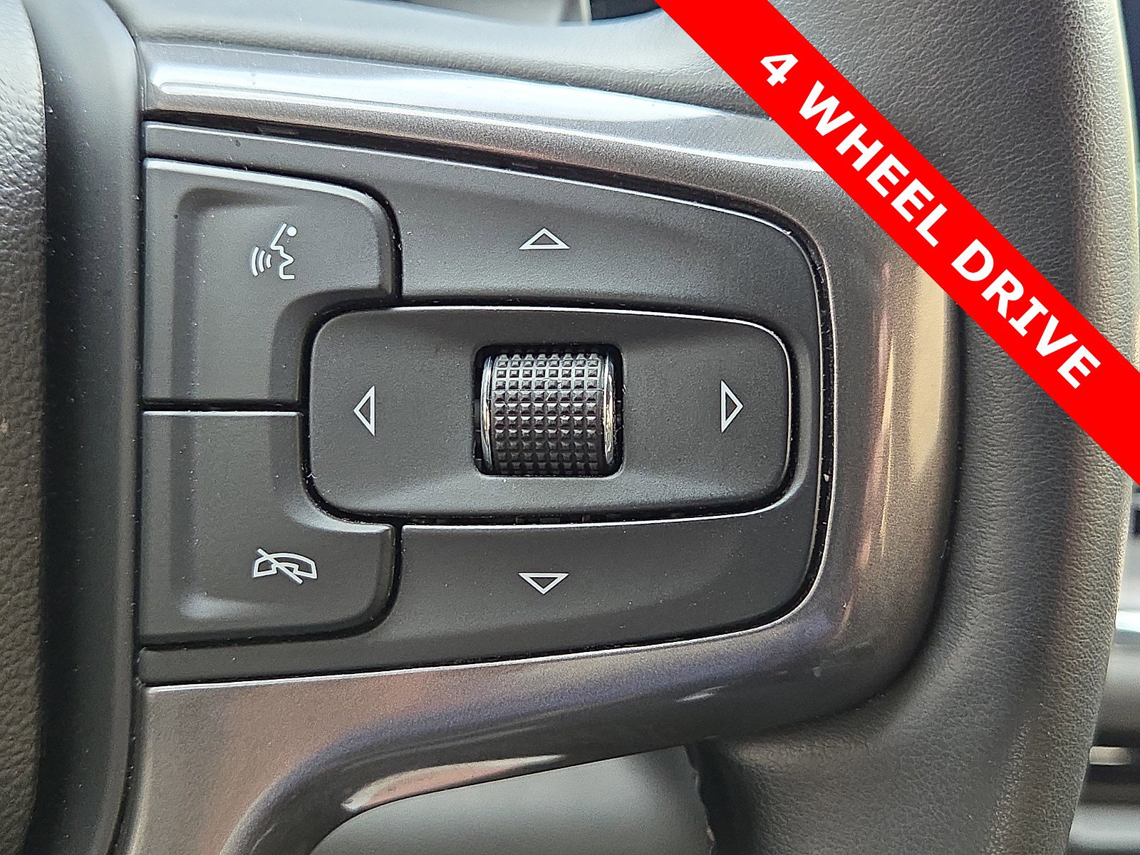 Used 2024 Chevrolet Silverado 1500 High Country w/ High Country Premium Package image 22