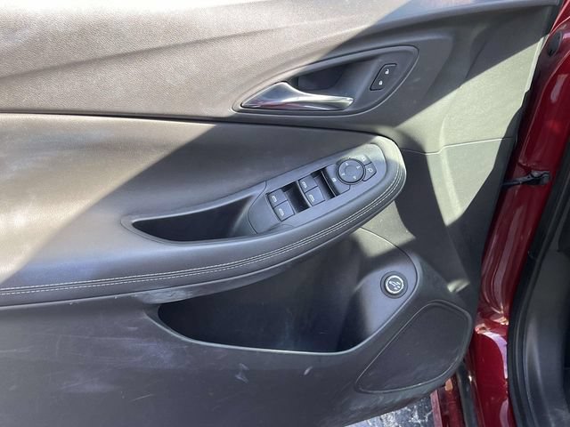 Certified 2023 Buick Encore GX Select w/ Sport Touring Package FWD image 11