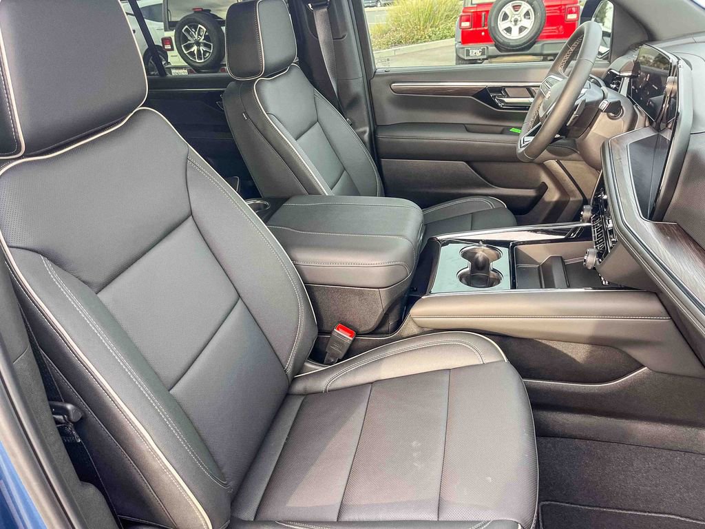 New 2026 Chevrolet Tahoe Premier w/ Sun And Tow Package image 15