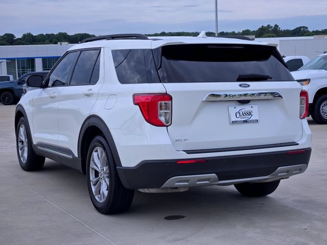 Used 2024 Ford Explorer XLT w/ Equipment Group 202A RWD image 6