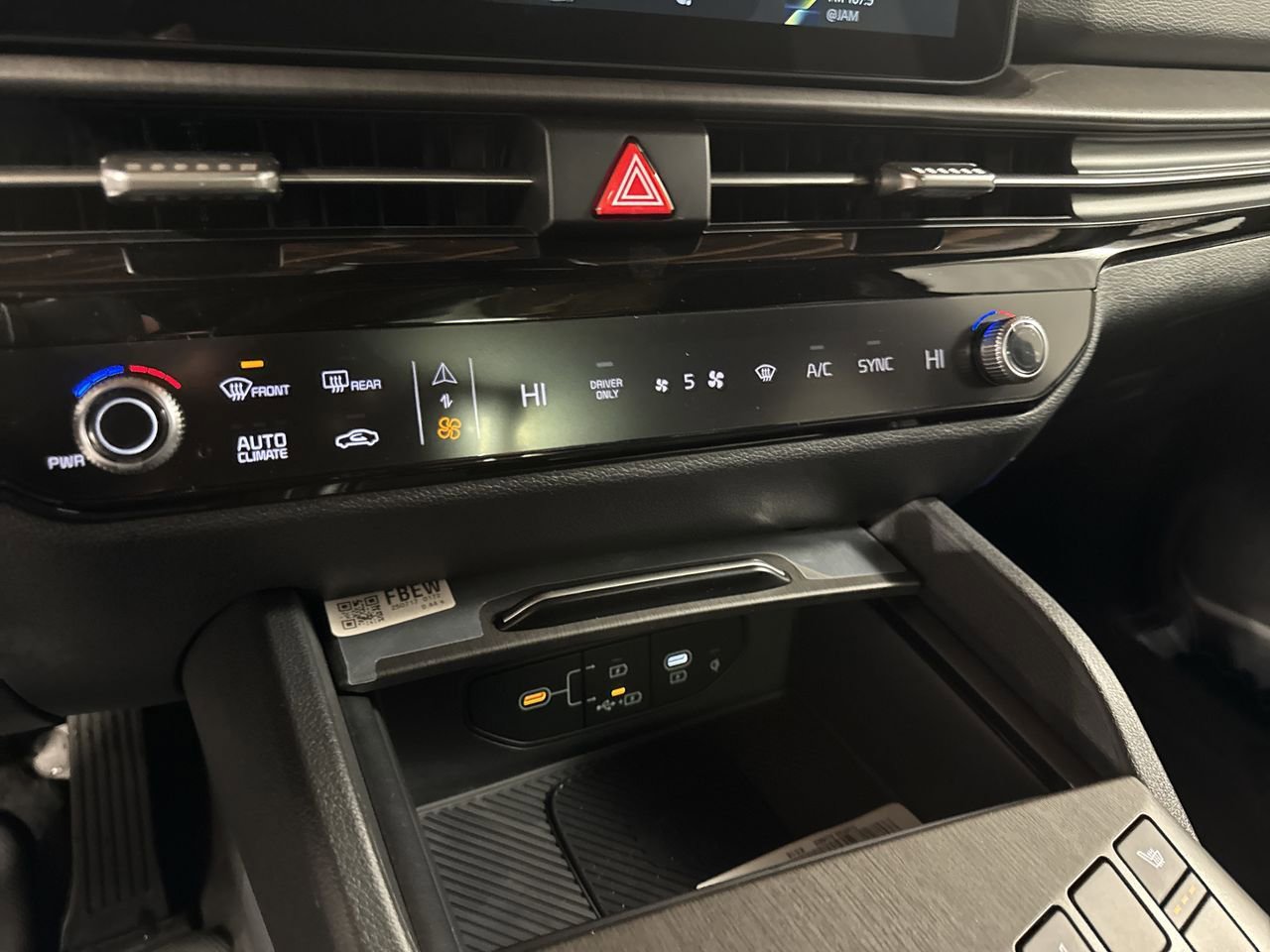 New 2026 Kia Sportage X-Line image 23