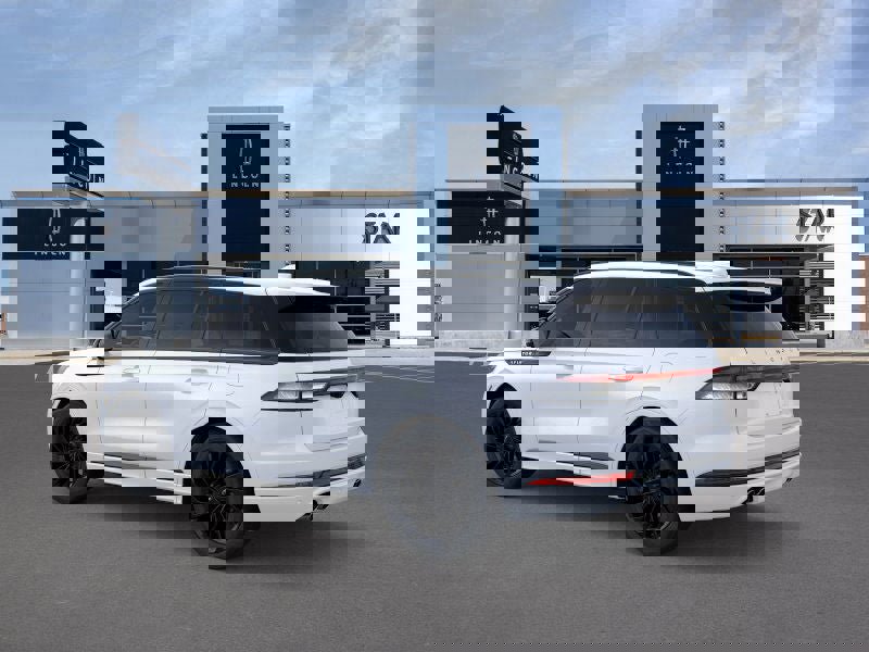 New 2026 Lincoln Aviator Reserve w/ Jet Appearance Package image 4