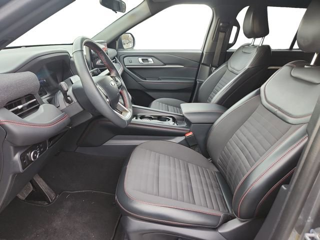 Certified 2025 Ford Explorer ST-Line image 10
