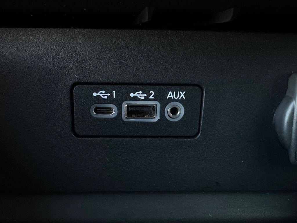 Used 2025 Nissan Altima 2.5 SV FWD image 20