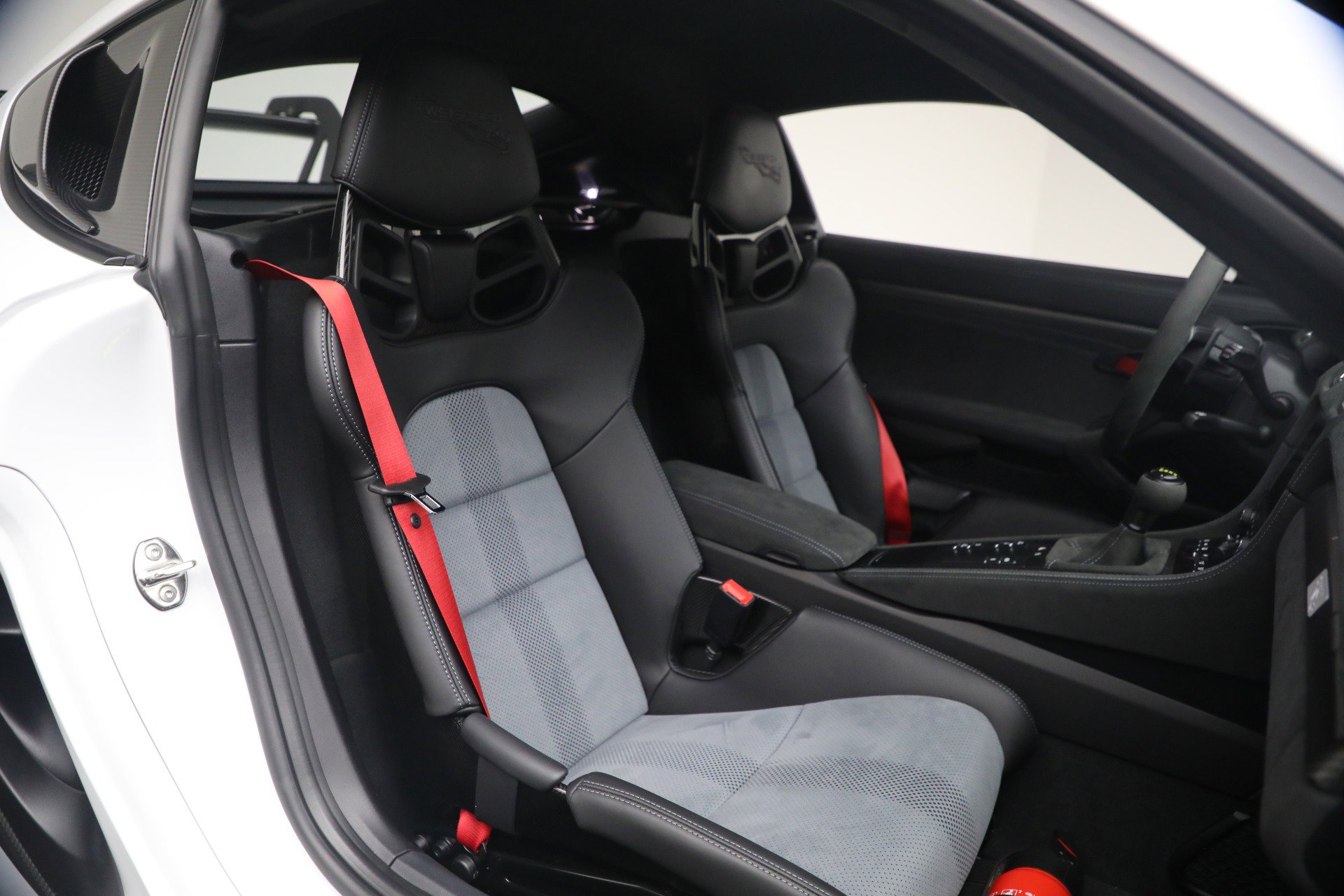 Used 2023 Porsche 718 Cayman GT4 RS RWD image 19