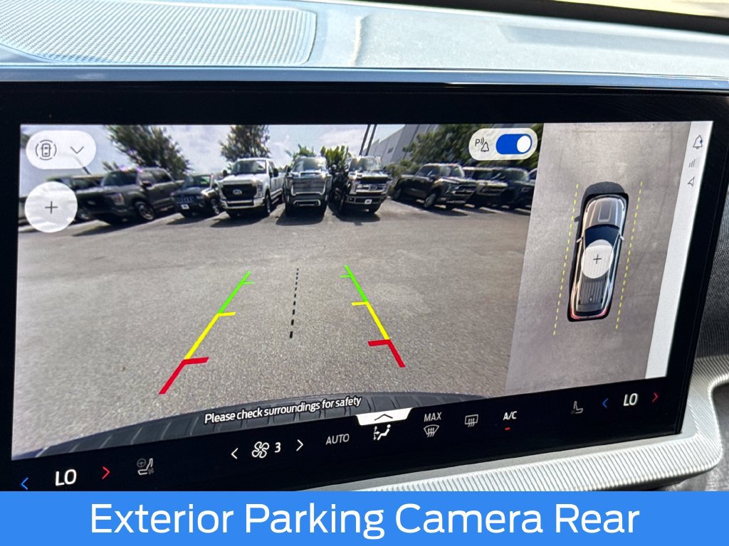 Certified 2026 Ford Explorer Platinum RWD image 22