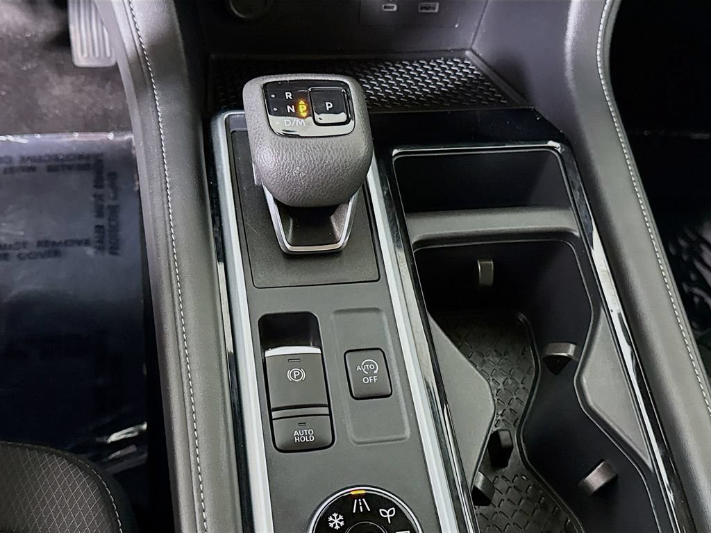 Certified 2025 Nissan Pathfinder SV AWD/4WD image 10