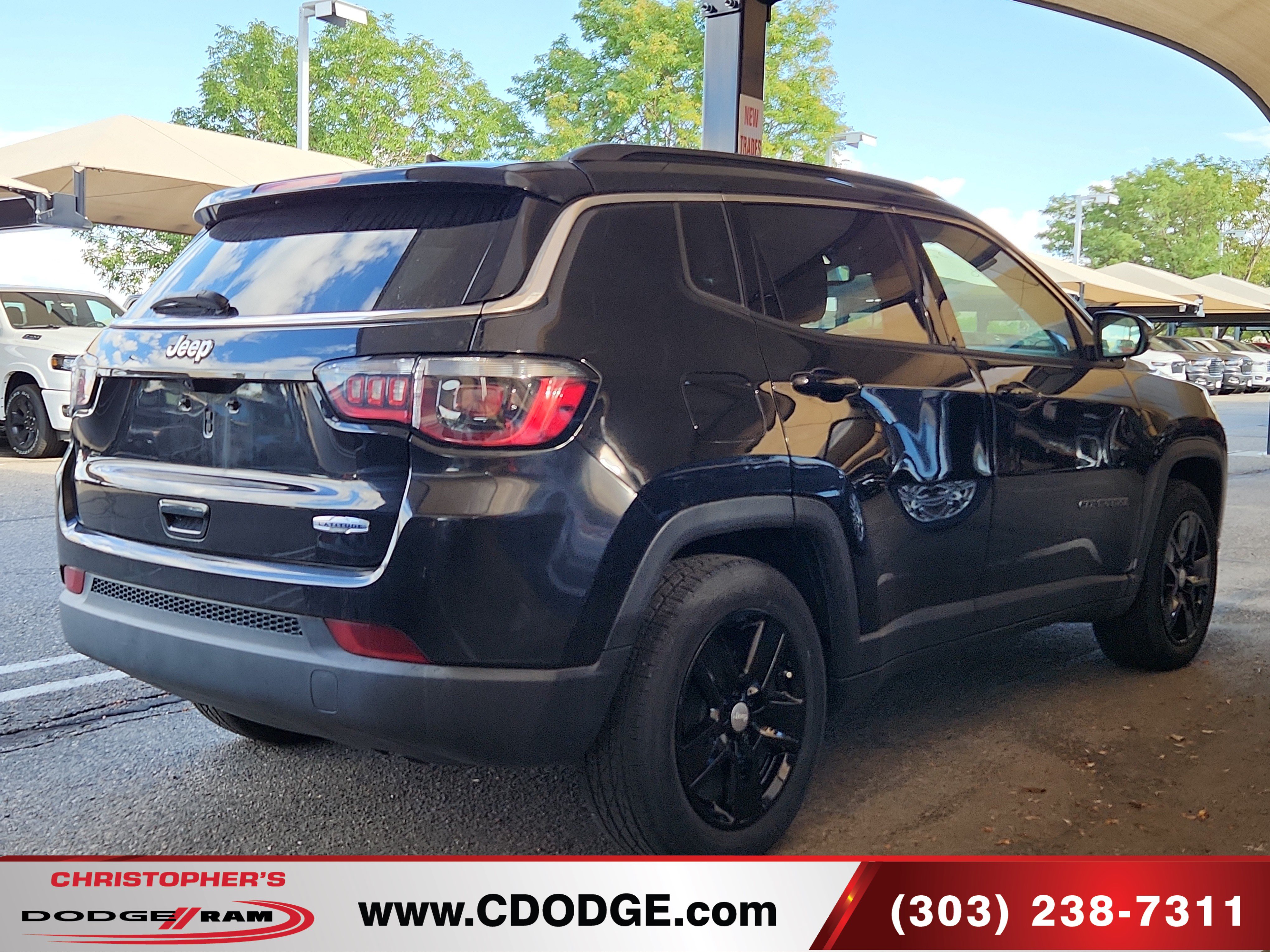 Used 2022 Jeep Compass Latitude FWD image 6